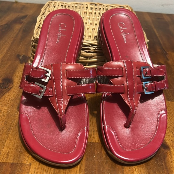 Cole Haan Nike Air Red Leather 2 Adj. Buckle Straps Comfort Casual Thong Sandals - Picture 1 of 9